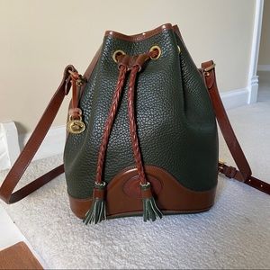 Vintage Dooney&Bourke bucket bag